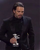 Filename=000_01_0098.jpeg
Filesize=103KiB
Dimensions=1280x720
Date added=Feb 25, 2024 000_01_0098.jpeg