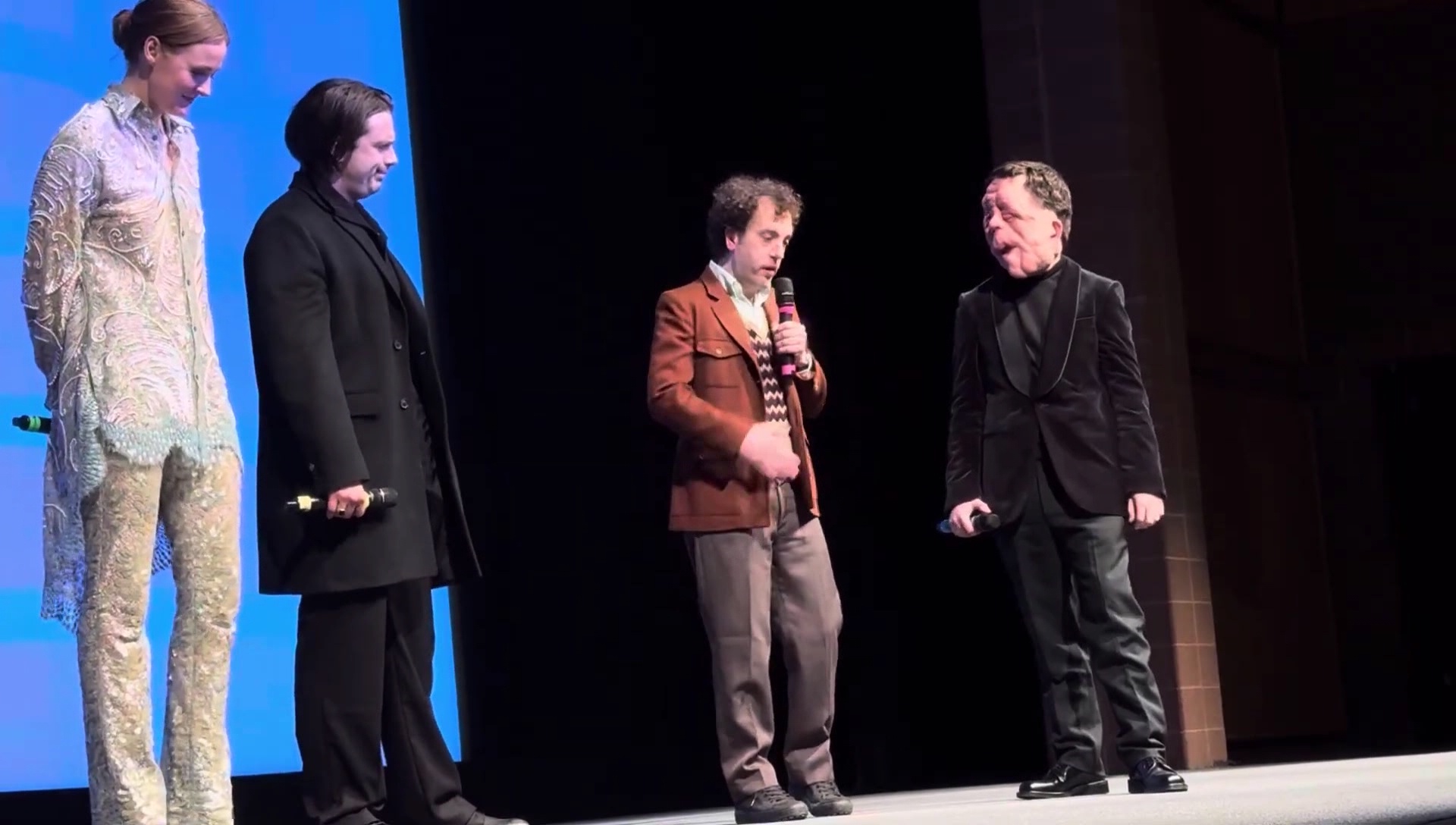 000_01_0101.jpeg 000_01_0101.jpeg