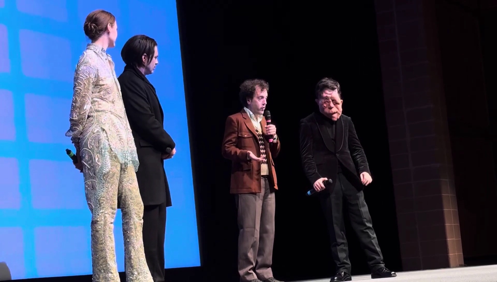 000_01_0200.jpeg 000_01_0200.jpeg