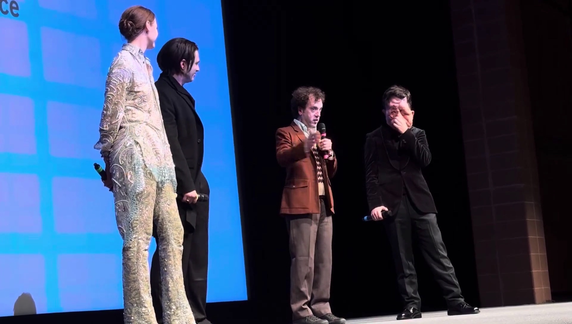 000_01_0209.jpeg 000_01_0209.jpeg