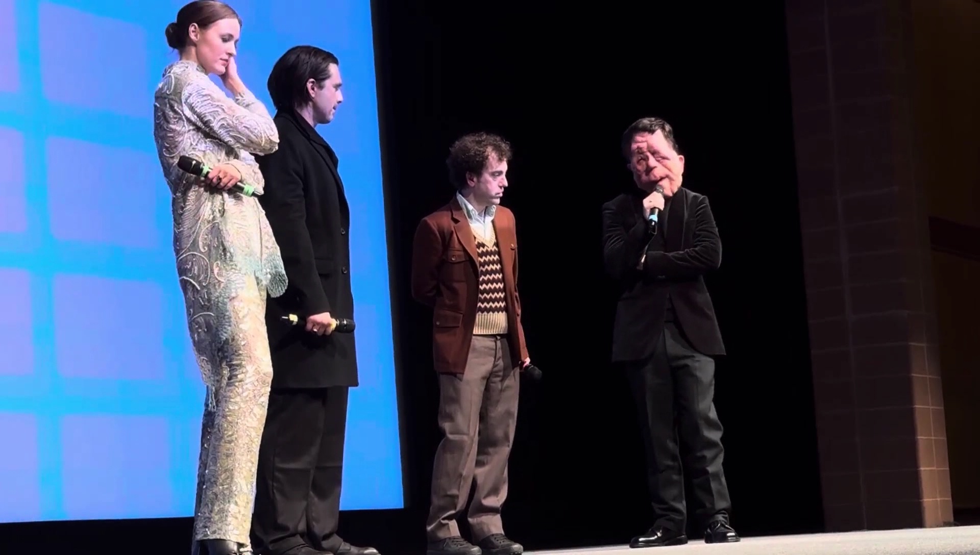 000_01_0693.jpeg 000_01_0693.jpeg