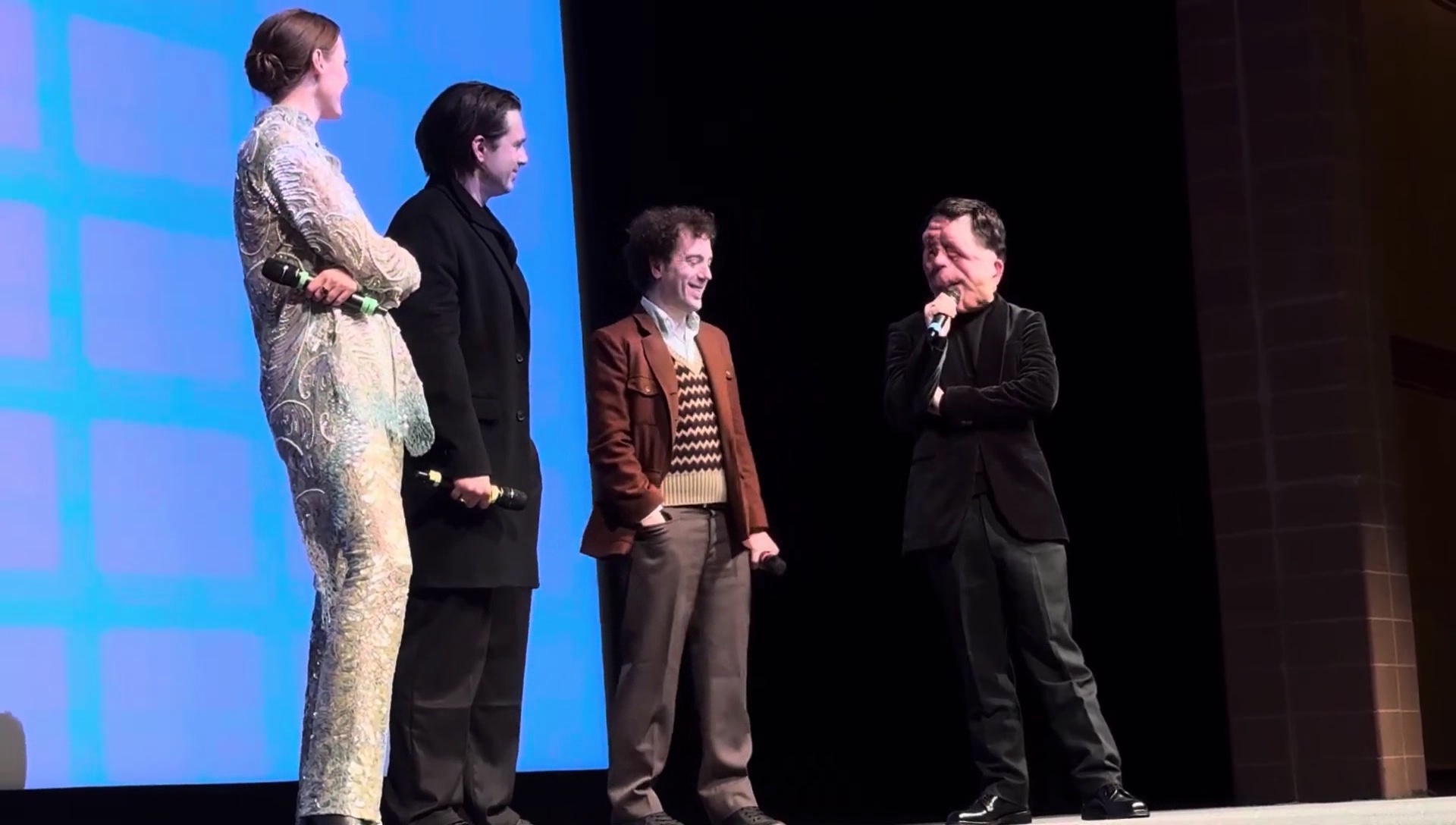 000_01_0699.jpeg 000_01_0699.jpeg