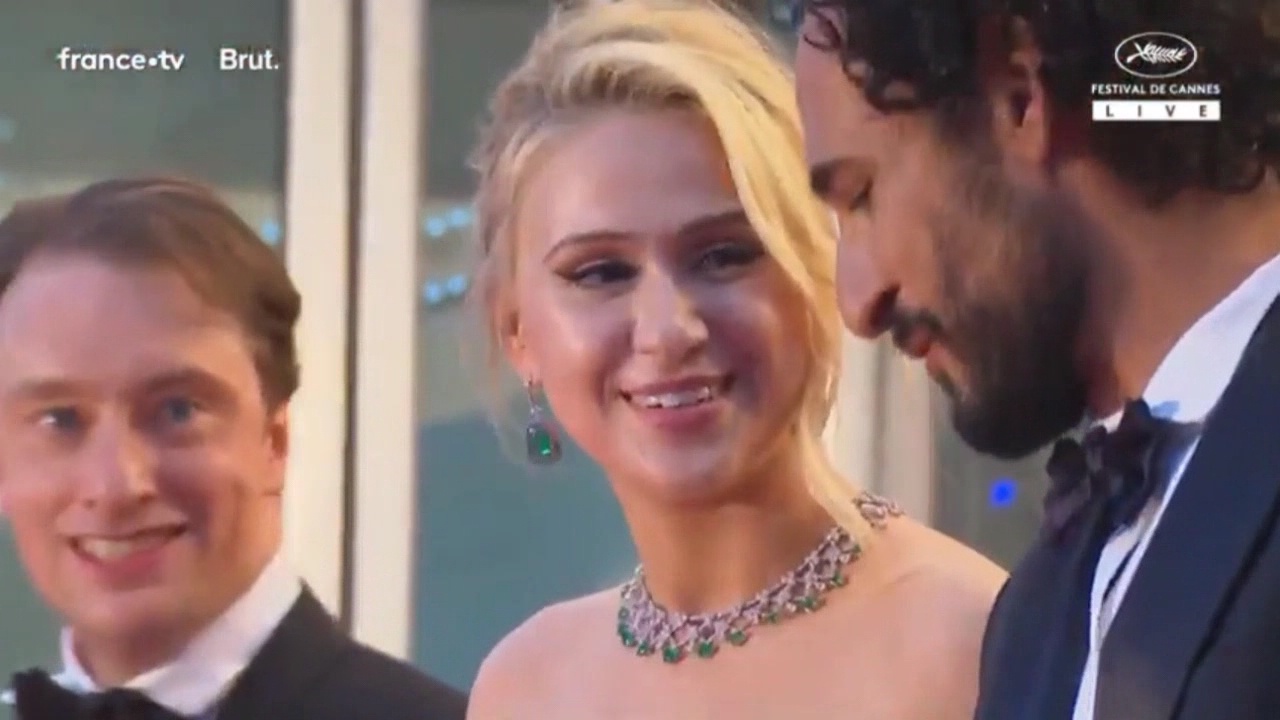 000_01_0438.jpeg 000_01_0438.jpeg