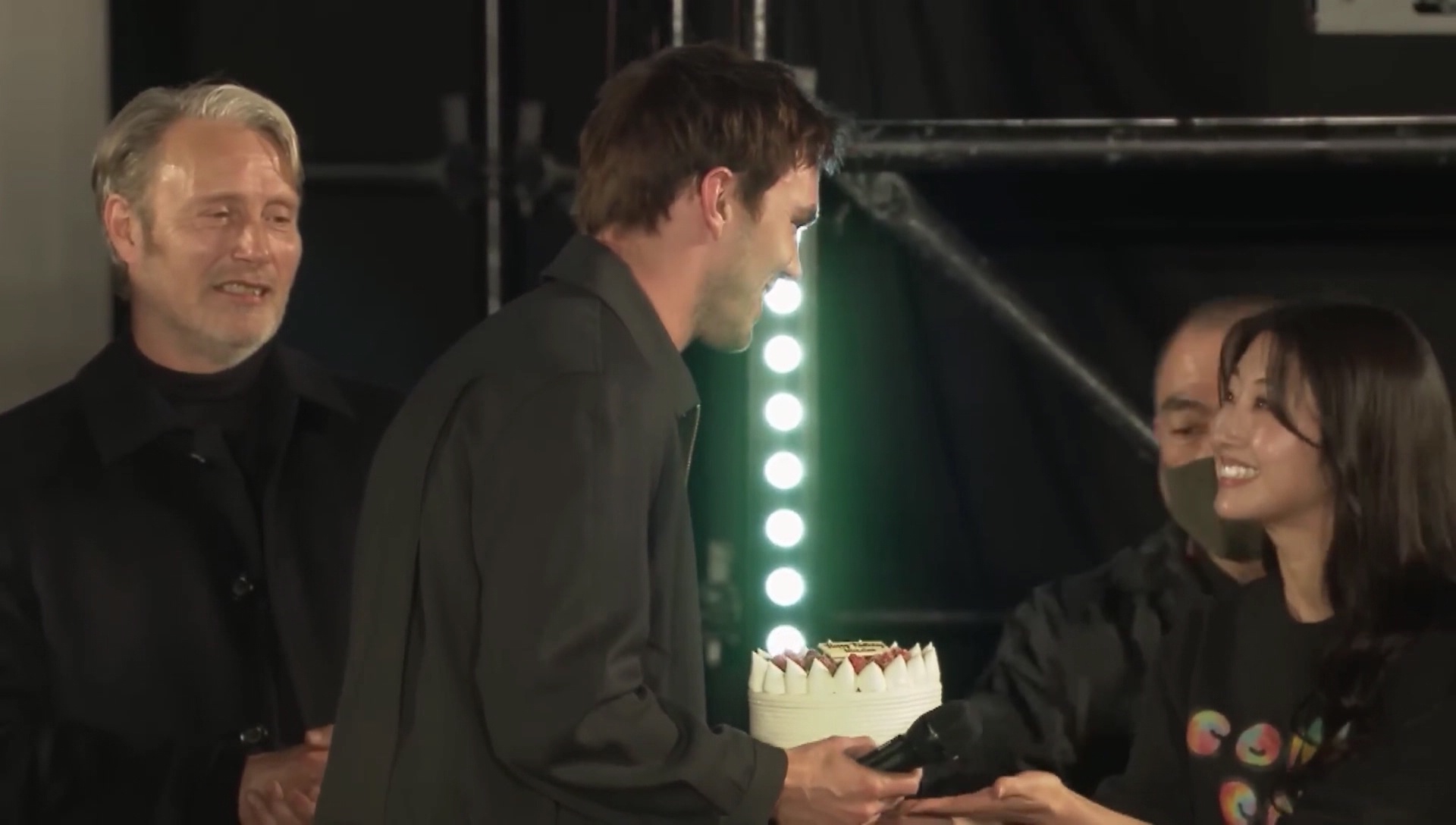 000_001_0811.jpeg 000_001_0811.jpeg