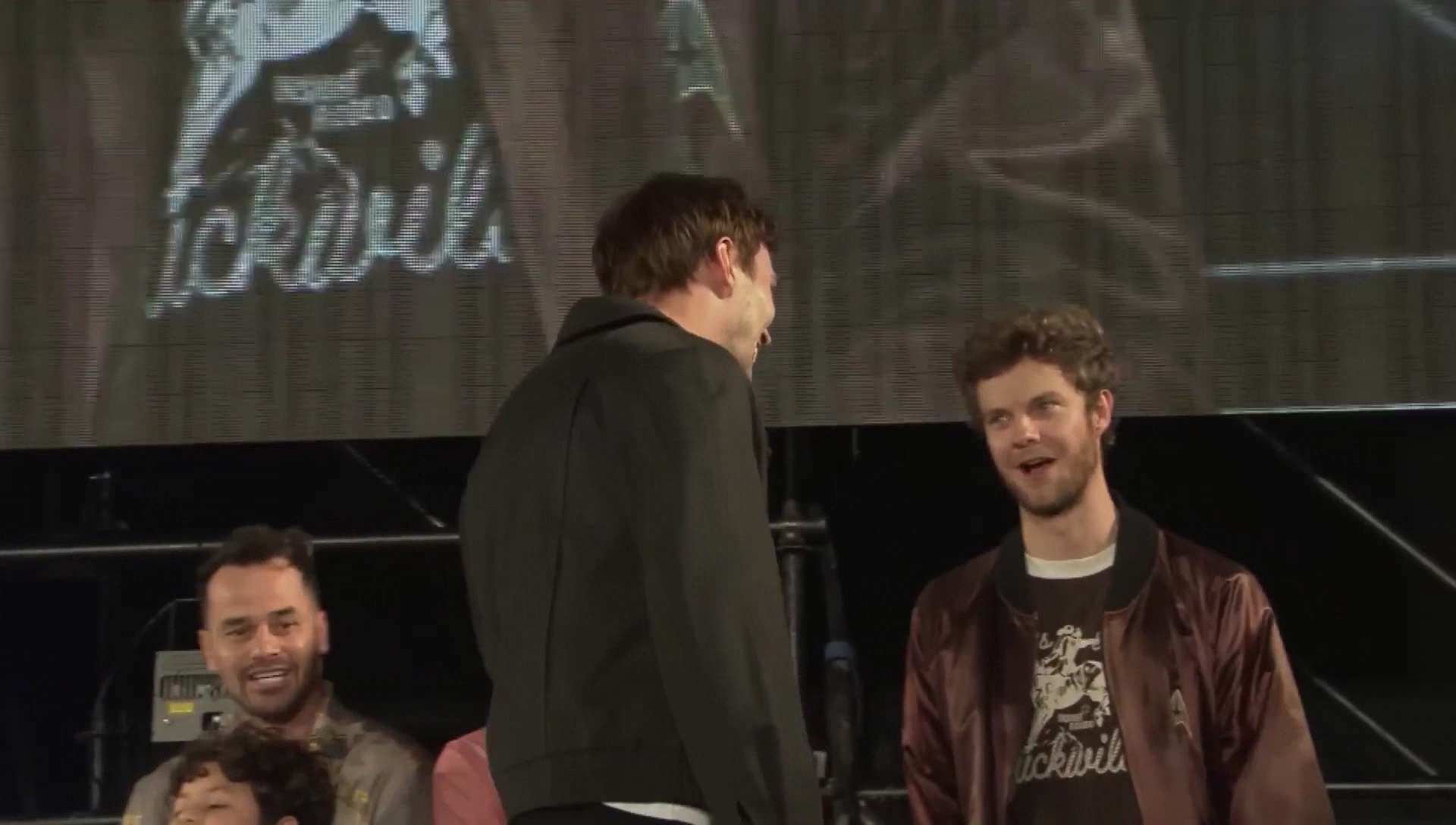 000_001_0822.jpeg 000_001_0822.jpeg