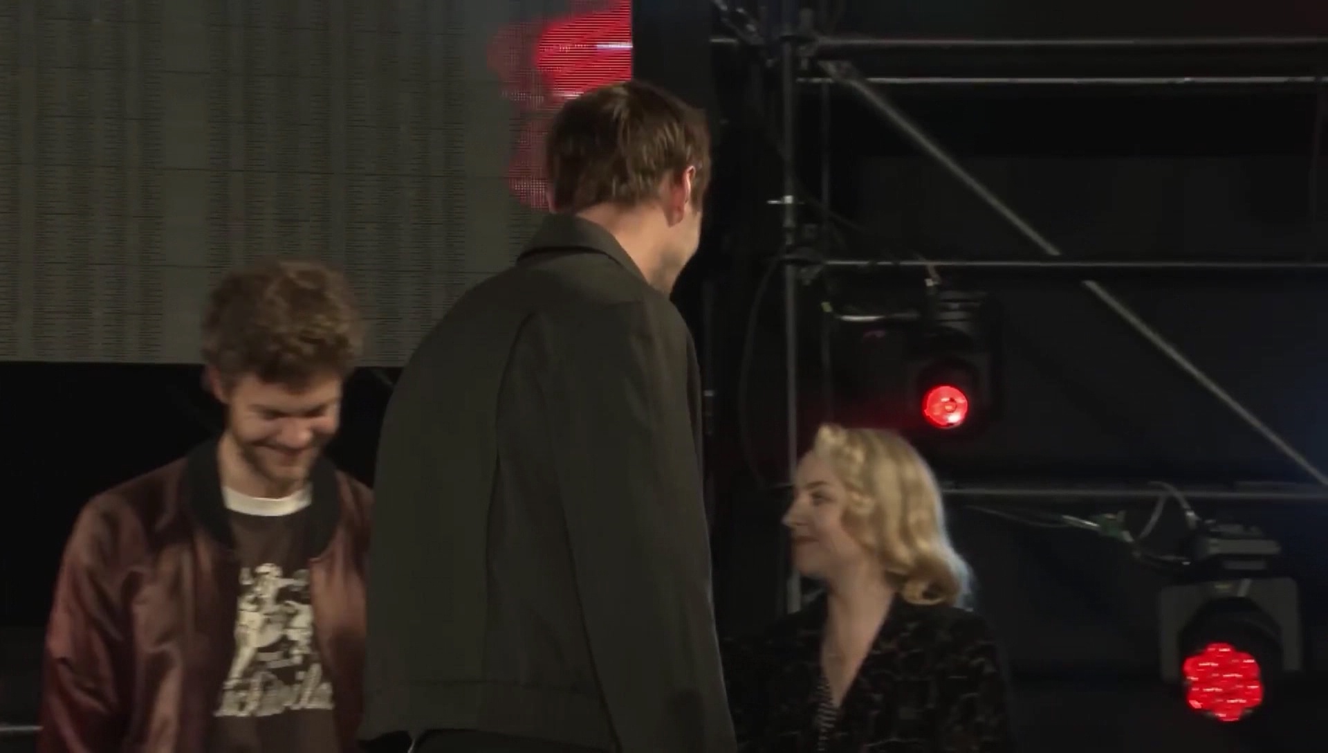 000_001_0823.jpeg 000_001_0823.jpeg