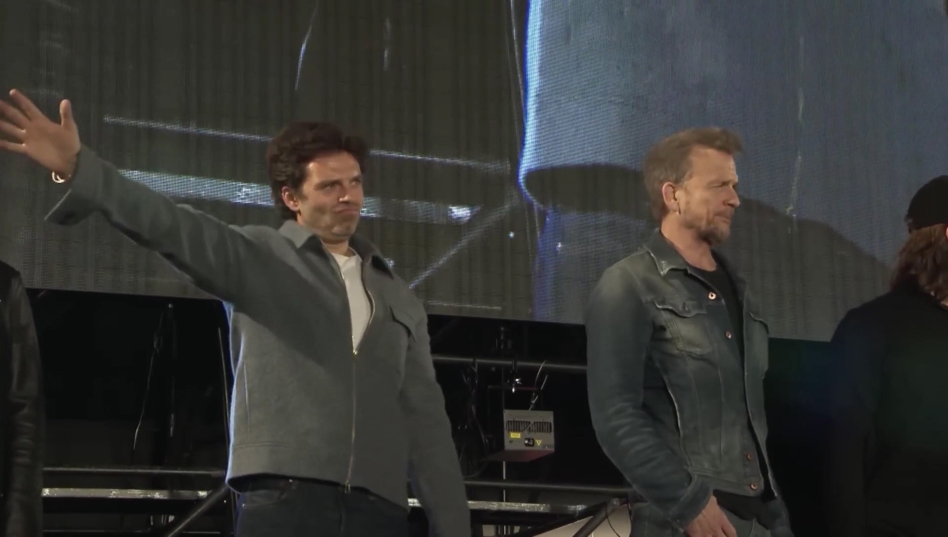 000_001_0995.jpeg 000_001_0995.jpeg