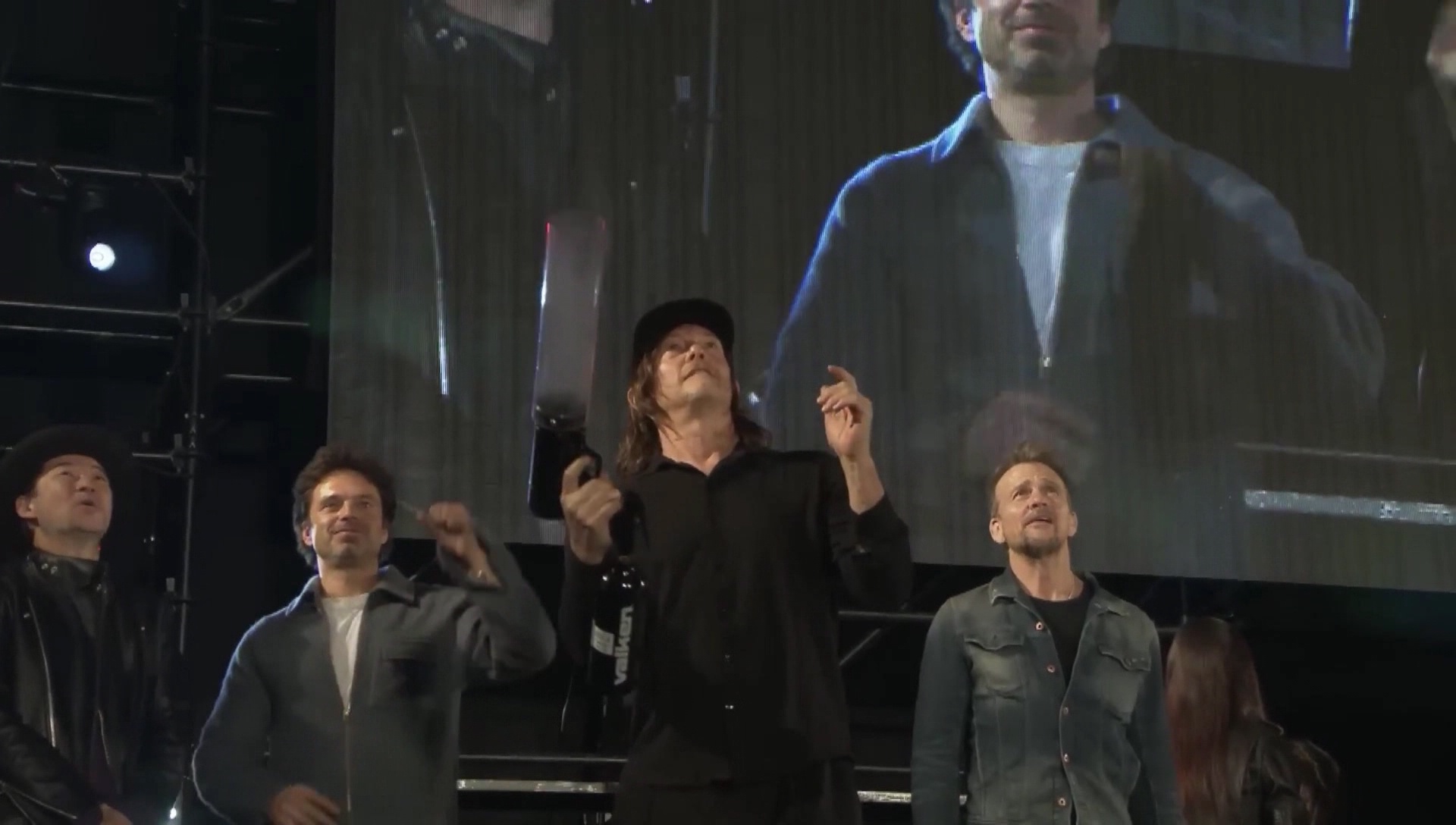 000_001_1070.jpeg 000_001_1070.jpeg