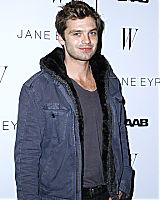 Filename=001.jpg
Filesize=66KiB
Dimensions=352x512
Date added=Sep 05, 2012 001.jpg