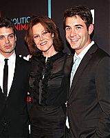 Filename=060.jpg
Filesize=798KiB
Dimensions=2000x1467
Date added=Sep 05, 2012 060.jpg