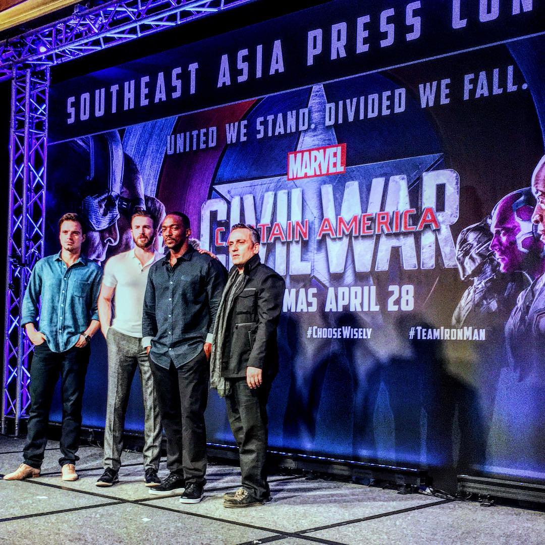 social_012.jpg social_012.jpg