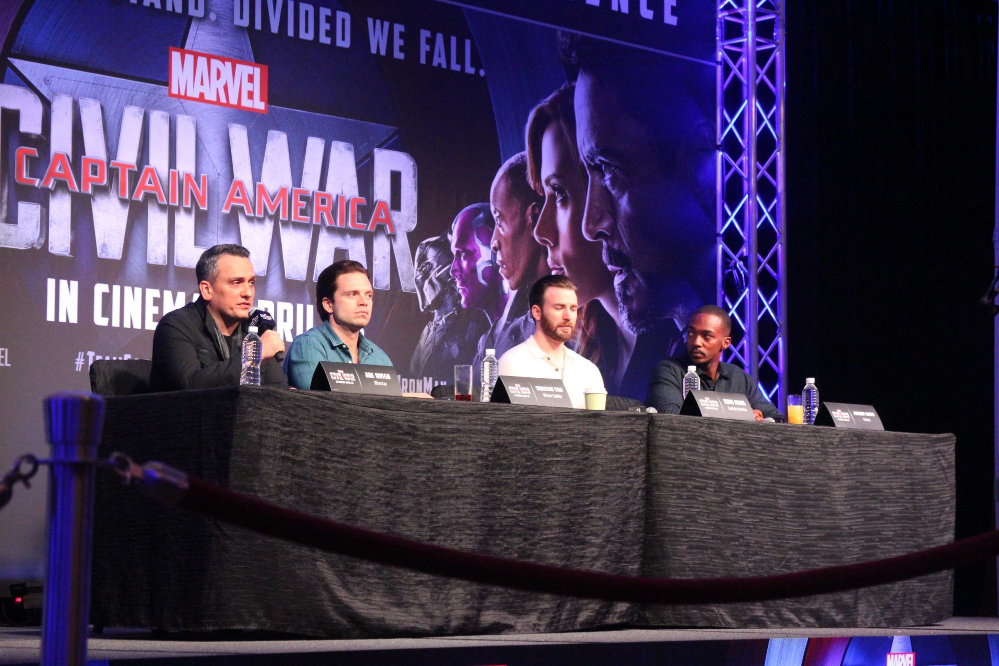 social_007.jpg social_007.jpg