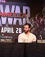 Filename=social_008.jpg
Filesize=153KiB
Dimensions=1600x1066
Date added=Apr 21, 2016 social_008.jpg