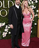 Filename=085.png
Filesize=1726KiB
Dimensions=853x1280
Date added=Jan 06, 2025 085.png