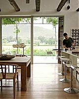 Filename=035.jpg
Filesize=178KiB
Dimensions=1280x720
Date added=Sep 13, 2014 035.jpg