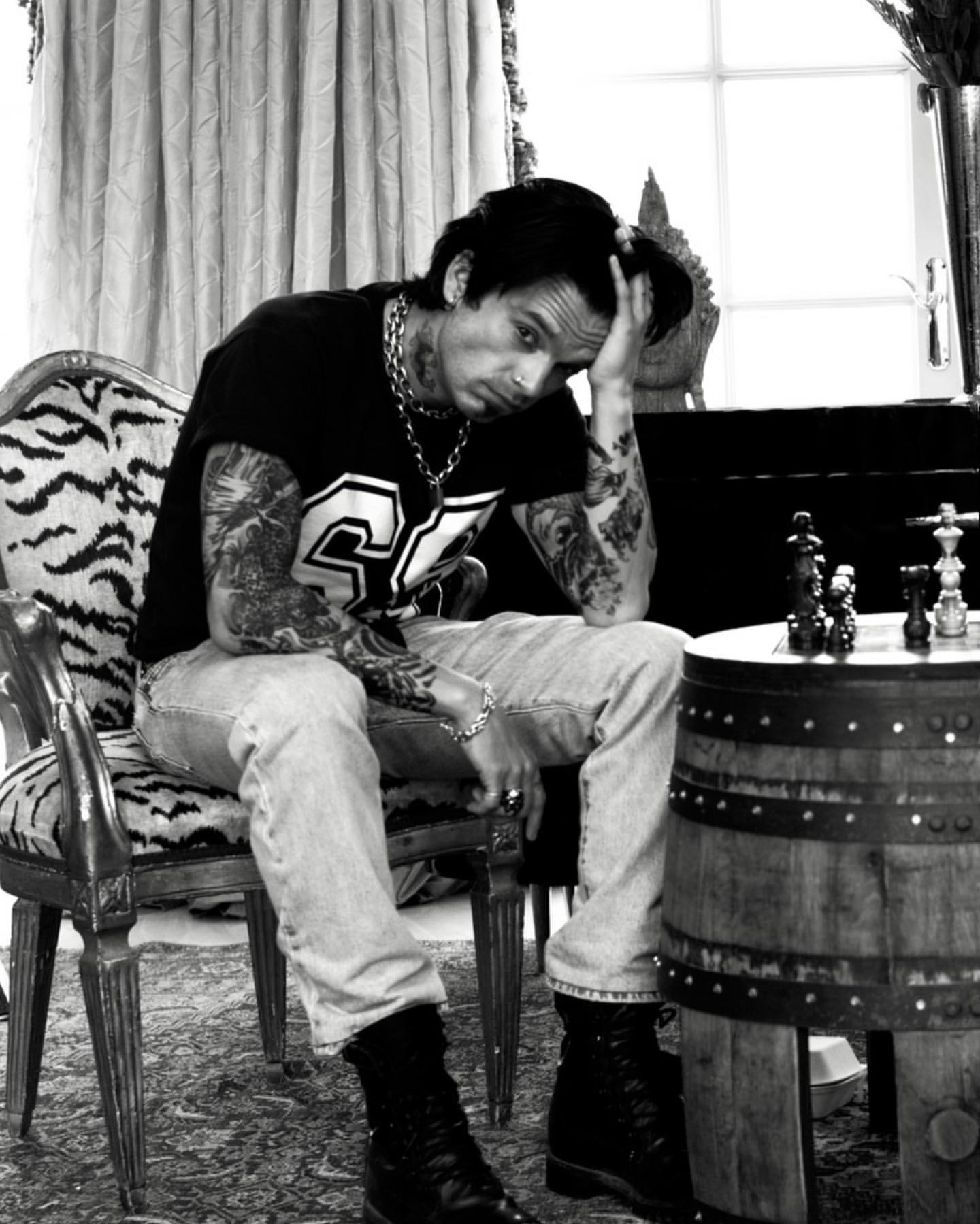 16tons_CYZmVlUvgpT_1.jpg 16tons_CYZmVlUvgpT_1.jpg