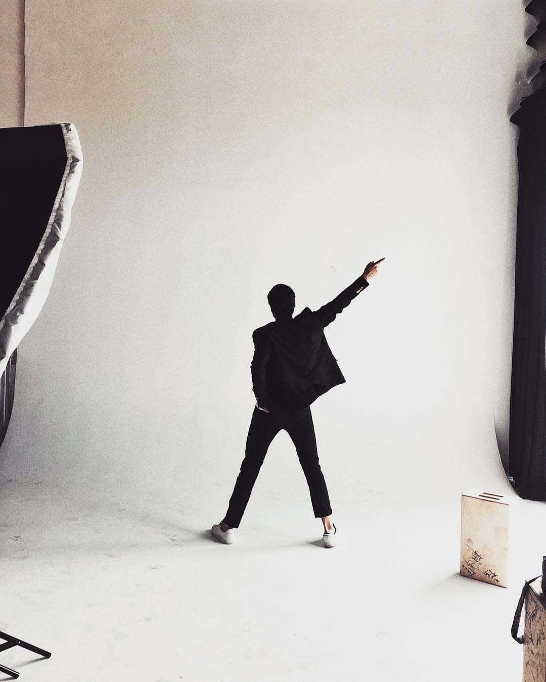 BTS_001.jpg BTS_001.jpg